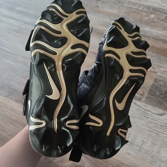 Nike cleats - Picture 5 of 5